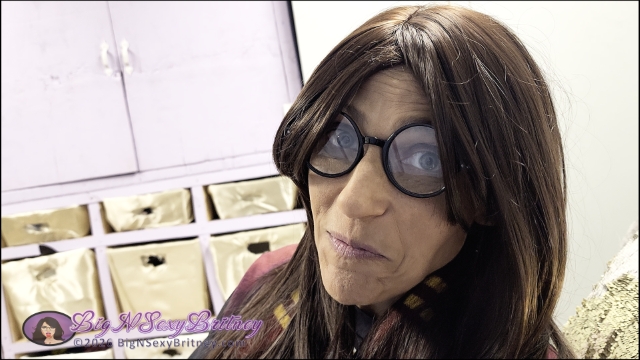 Free-2-B Britney - Episode #1 screengrab